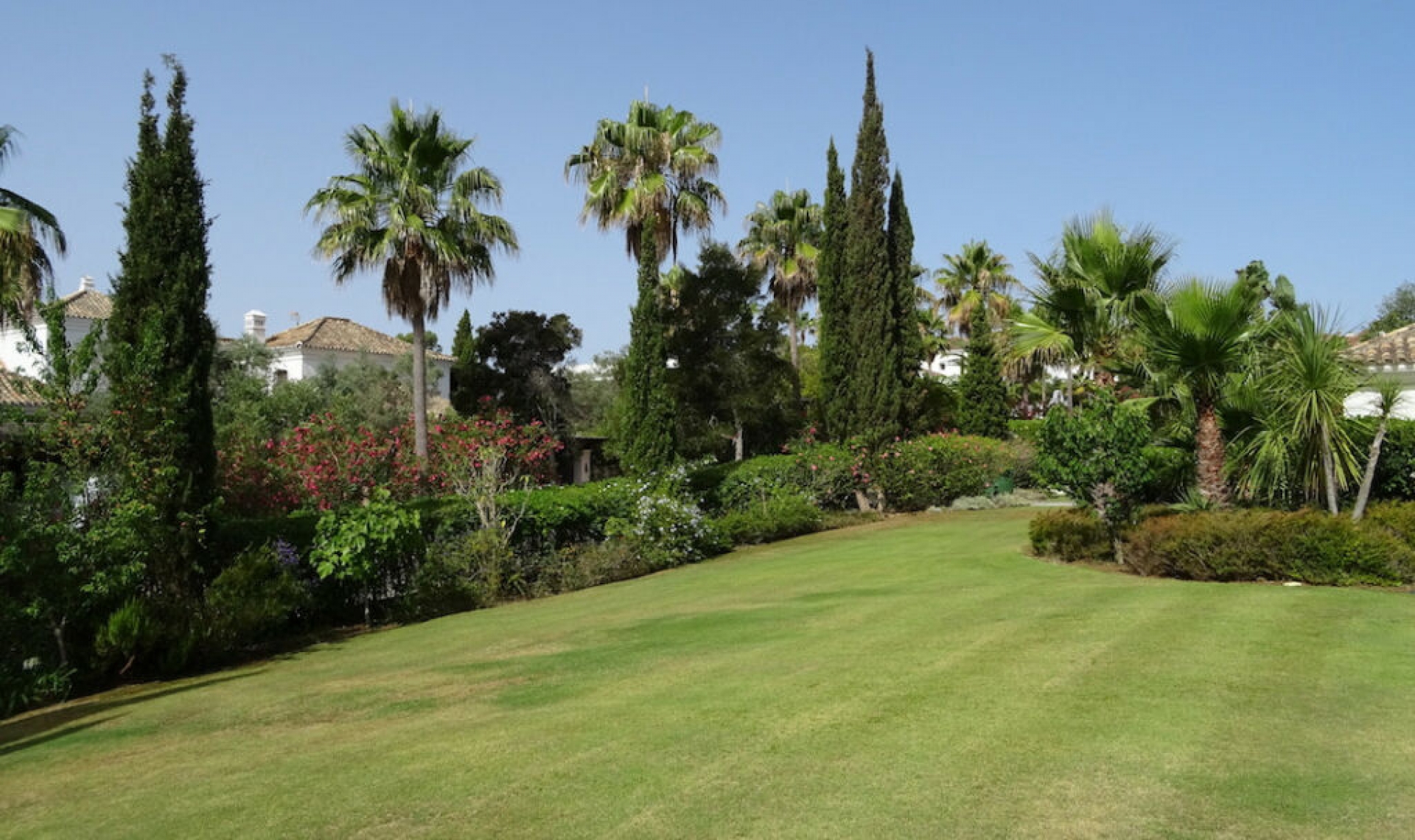 Resale - House -
Sotogrande Alto