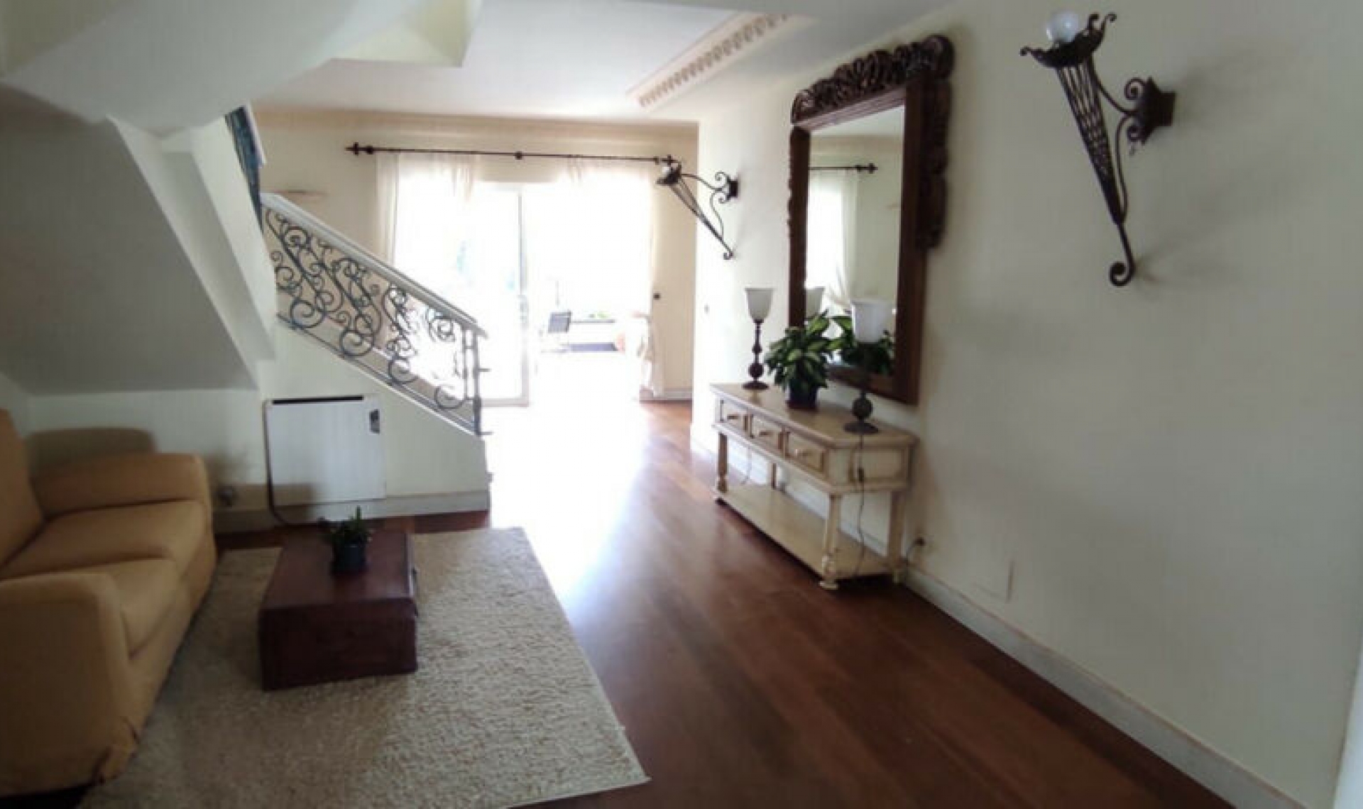 Resale - House -
Sotogrande Alto