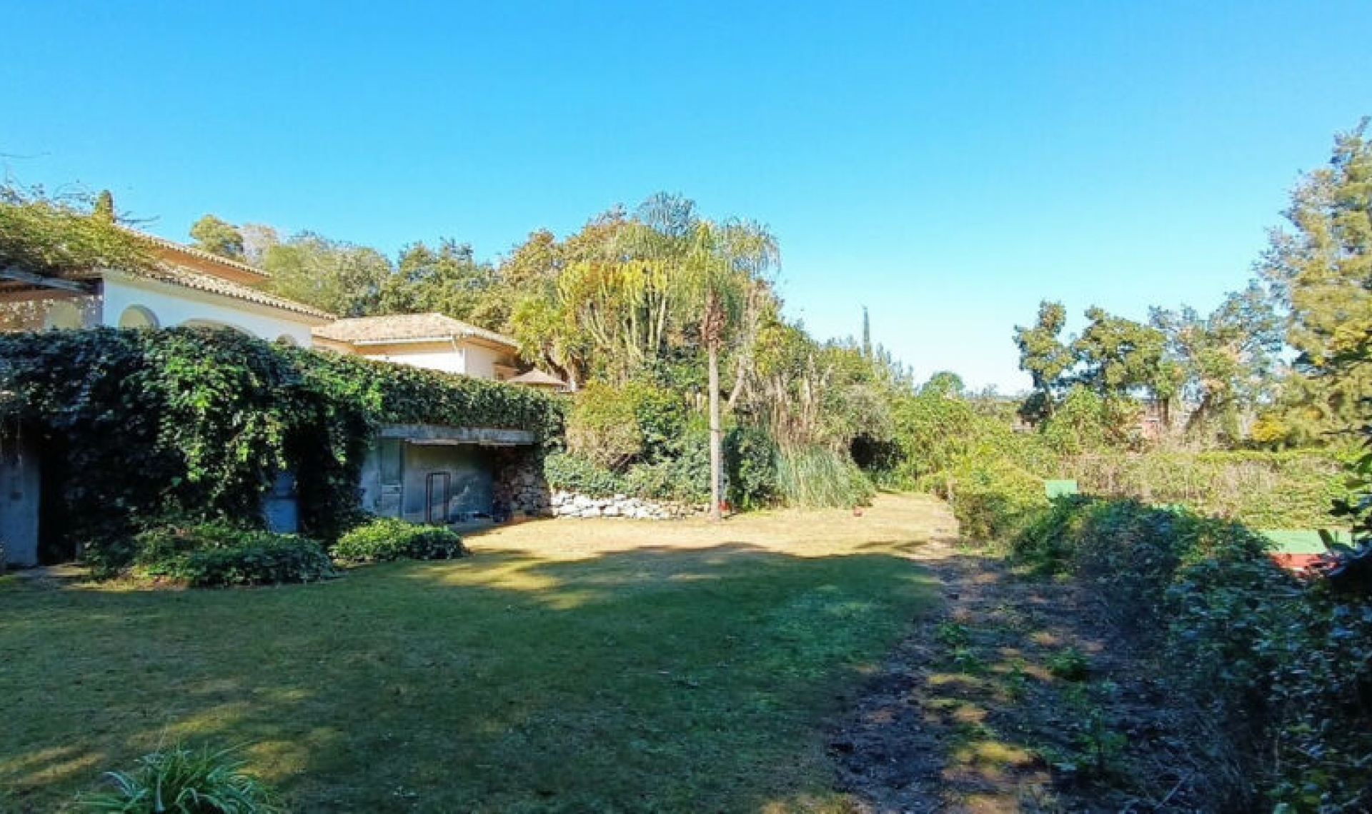 Resale - House -
Sotogrande Alto