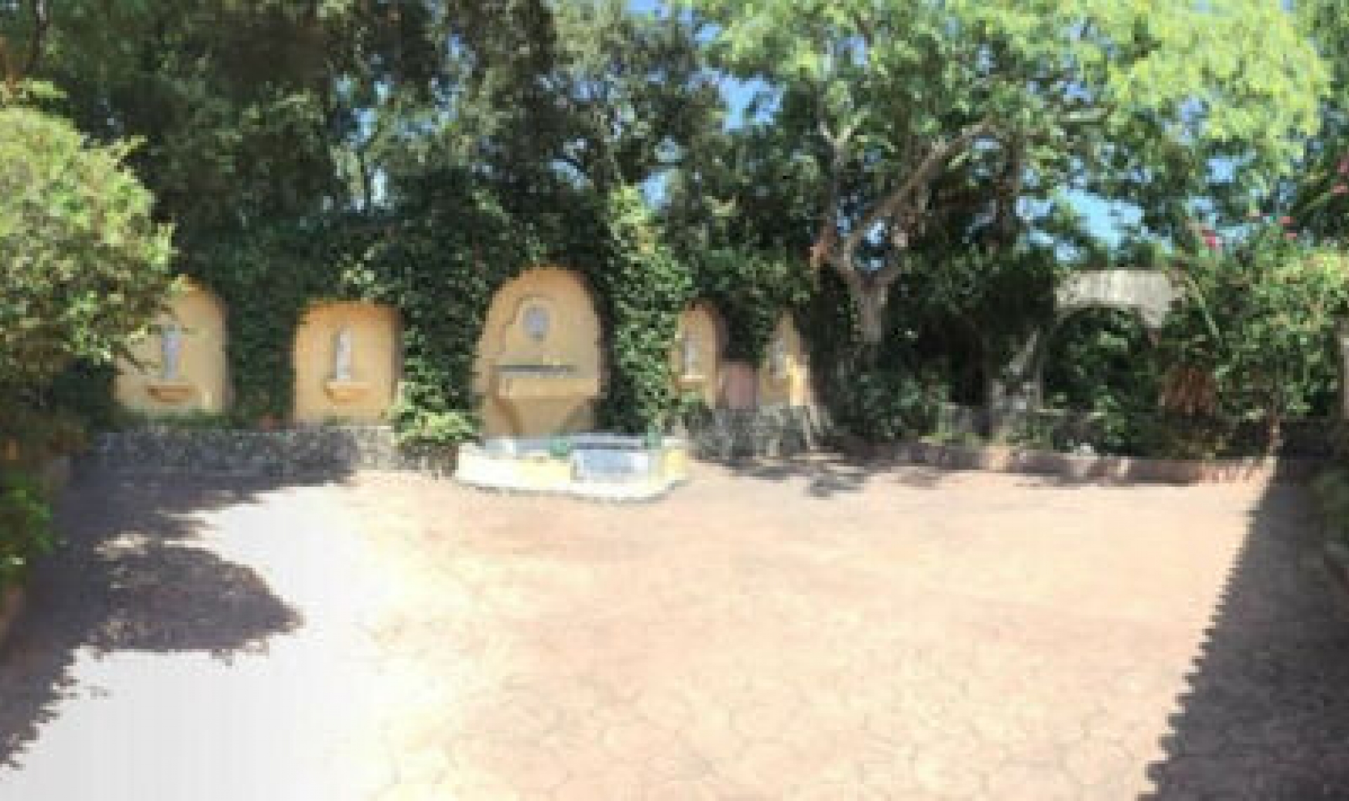 Resale - House -
Sotogrande Alto