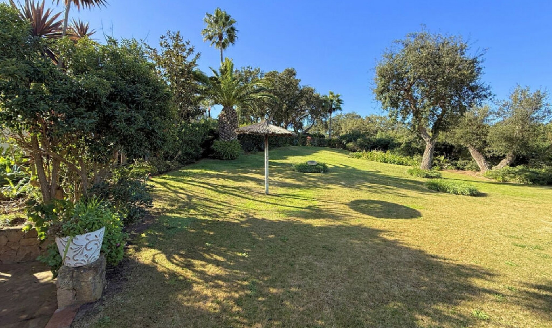 Resale - House -
Sotogrande Alto