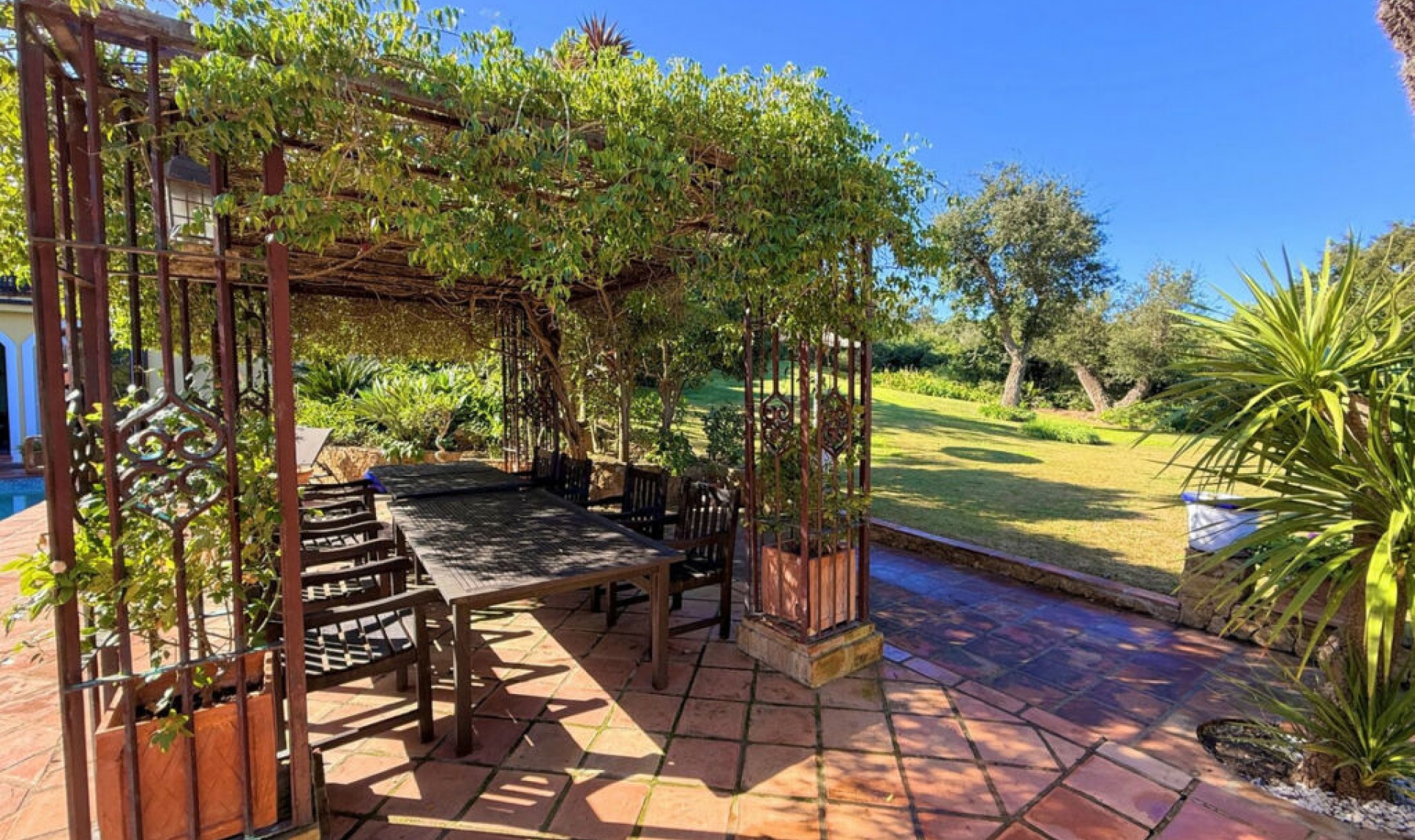 Resale - House -
Sotogrande Alto