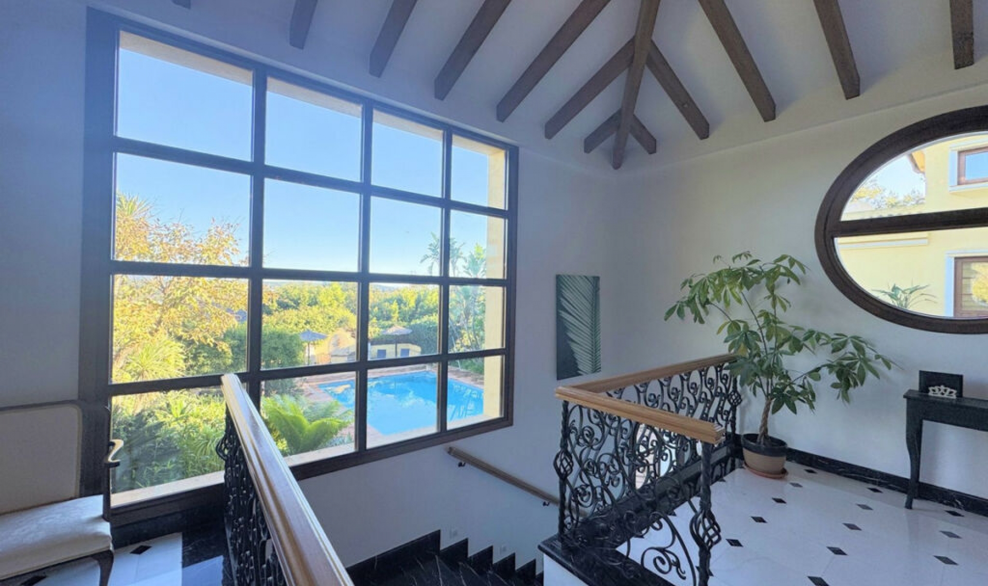 Resale - House -
Sotogrande Alto