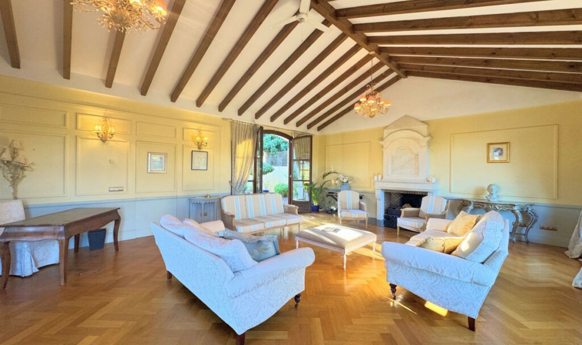 Resale - House -
Sotogrande Alto