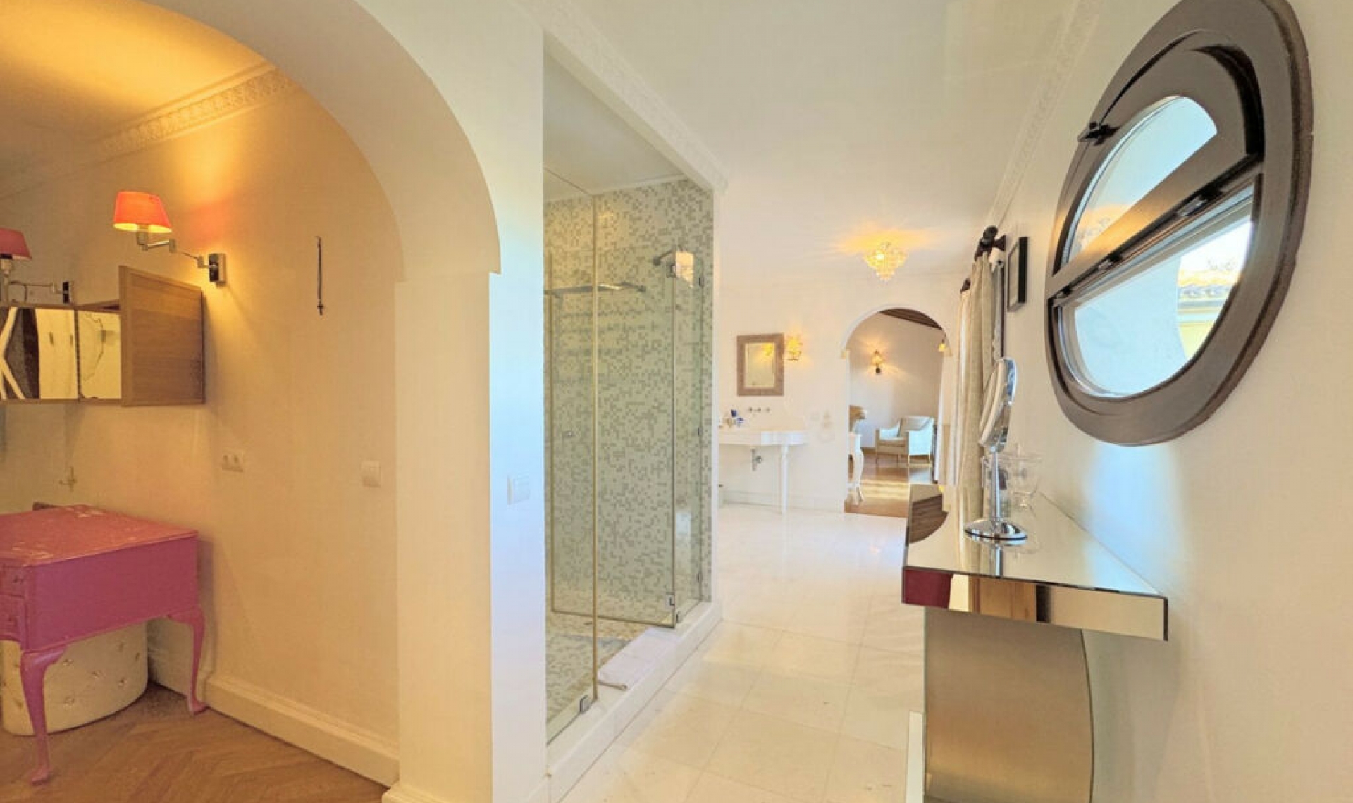 Resale - House -
Sotogrande Alto