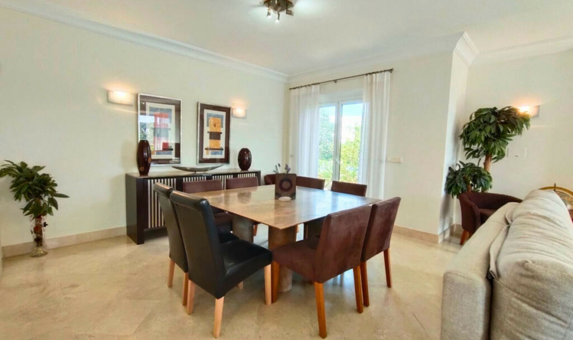 Resale - House -
Sotogrande Alto