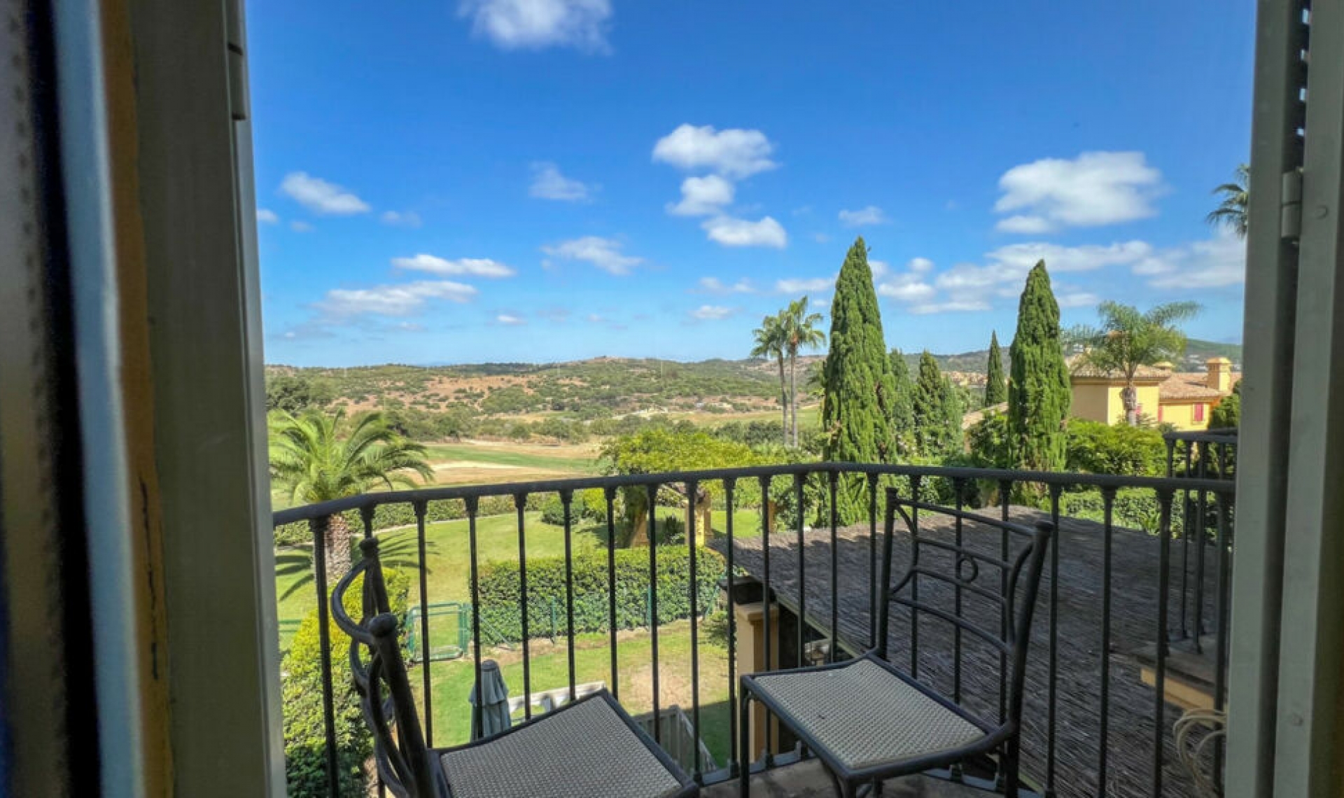 Resale - House -
Sotogrande Alto