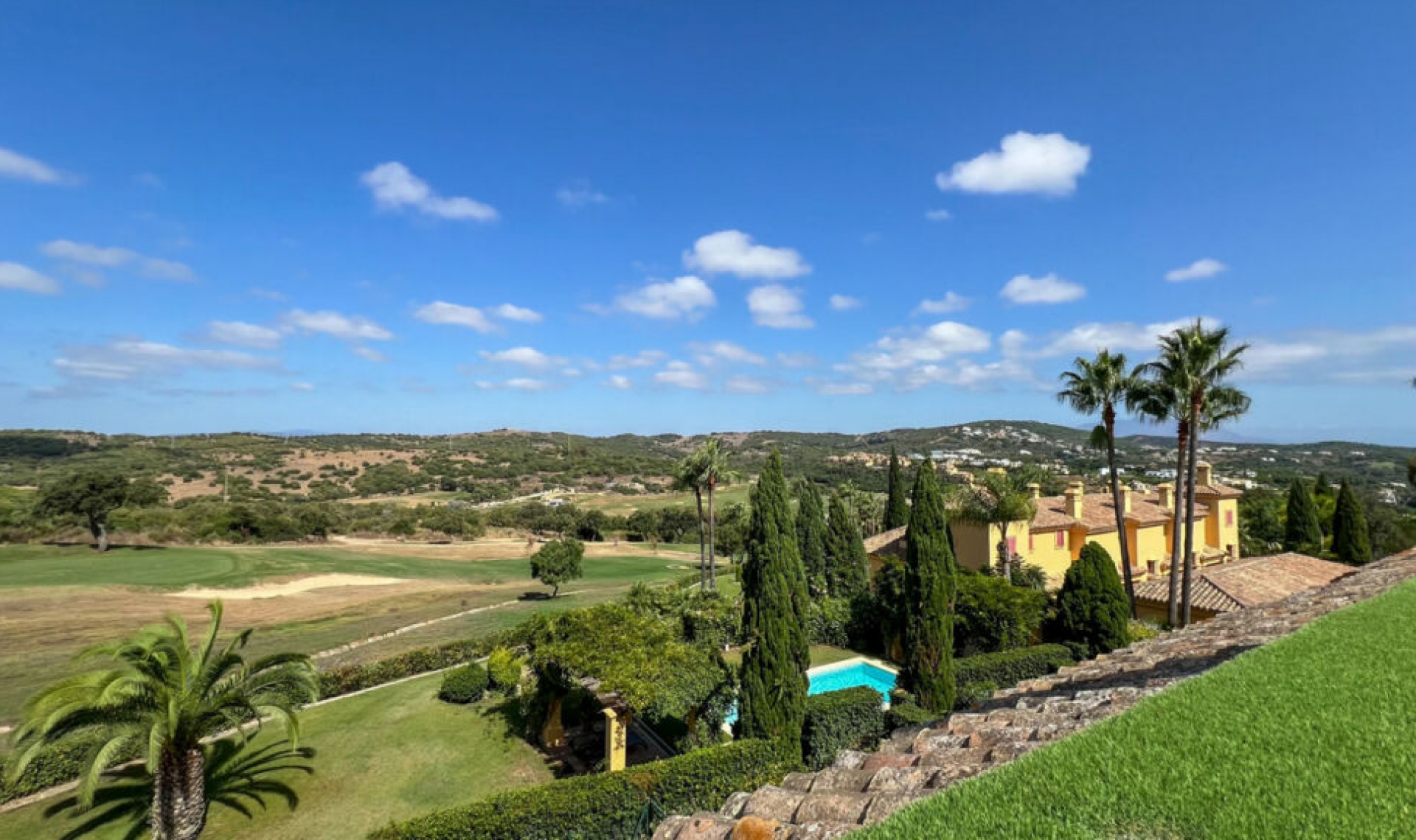 Resale - House -
Sotogrande Alto
