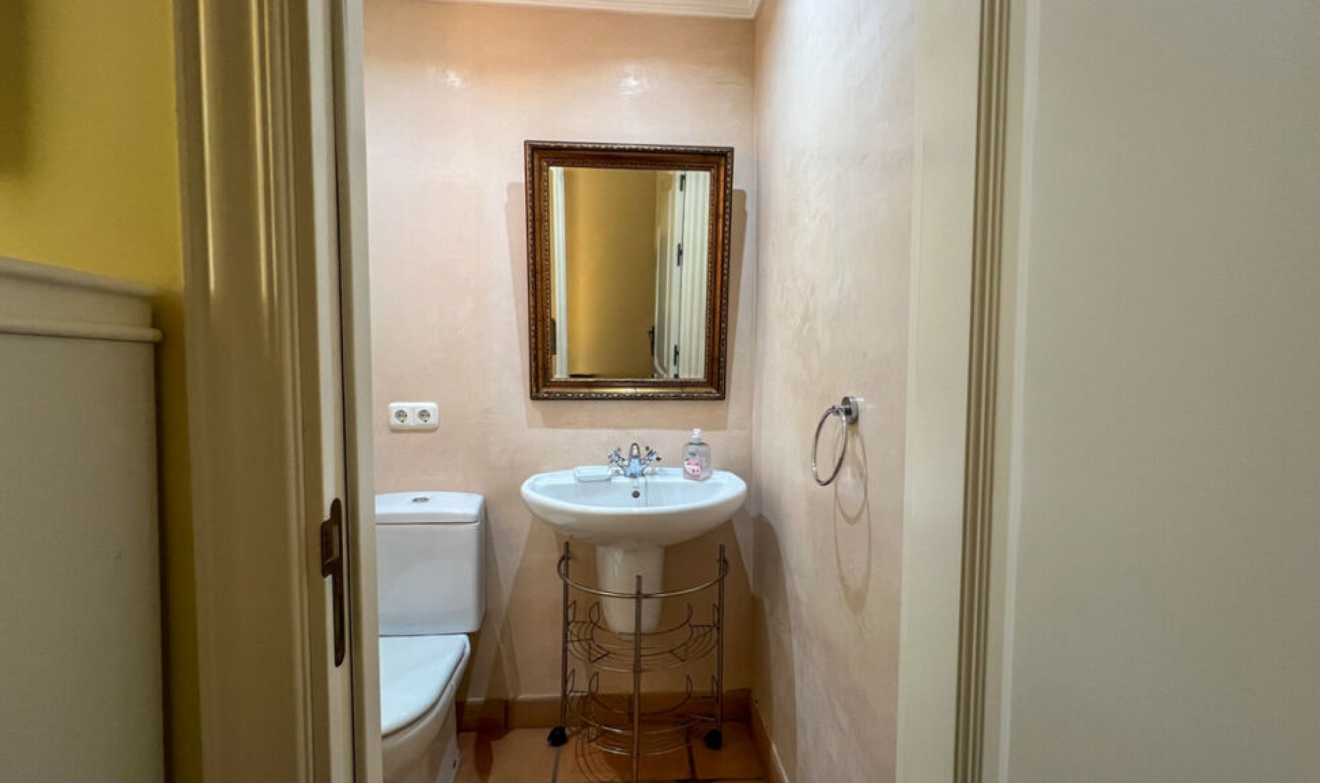 Resale - House -
Sotogrande Alto