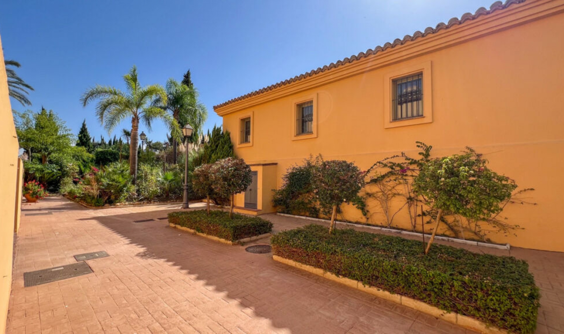 Resale - House -
Sotogrande Alto