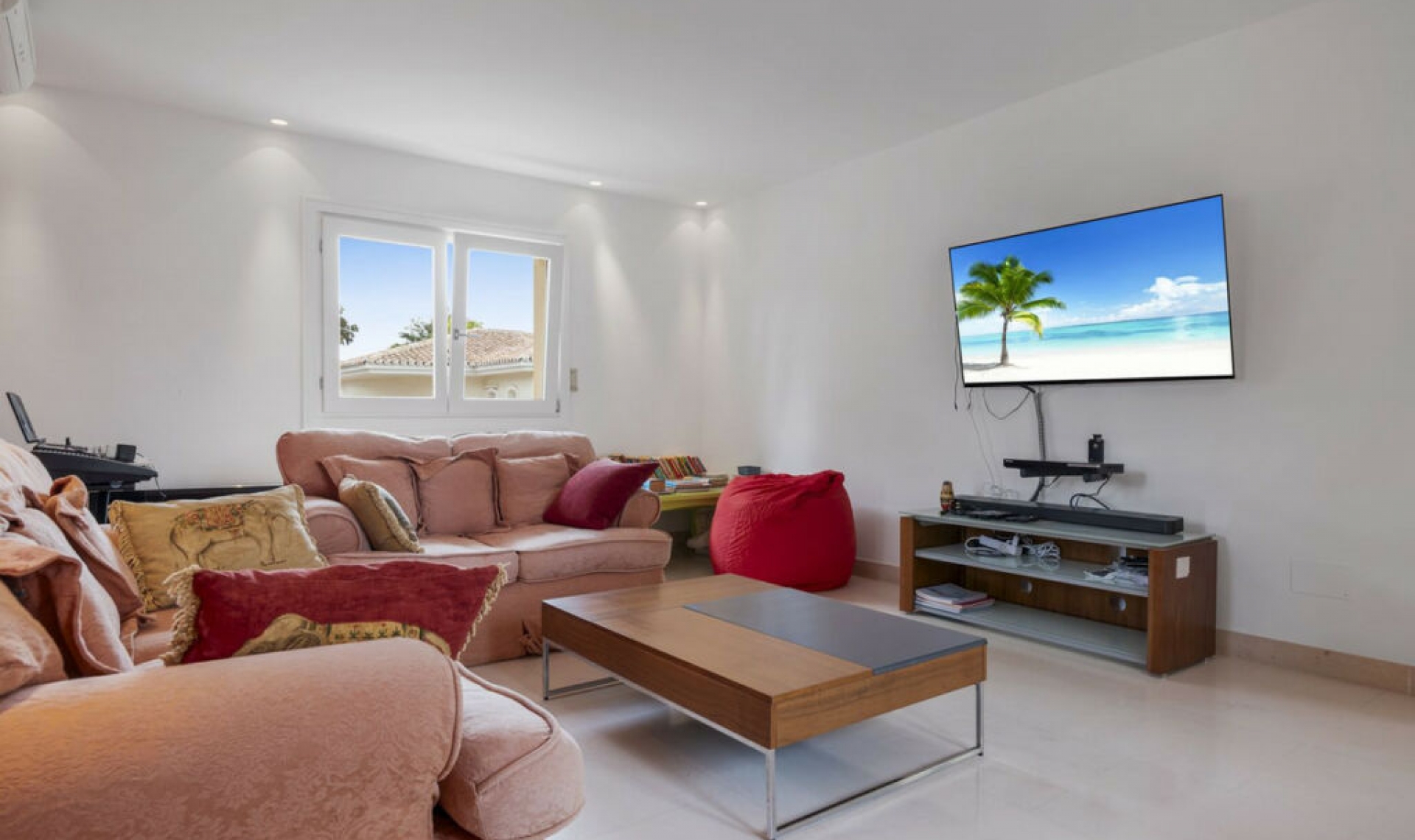 Resale - House -
Sotogrande Costa