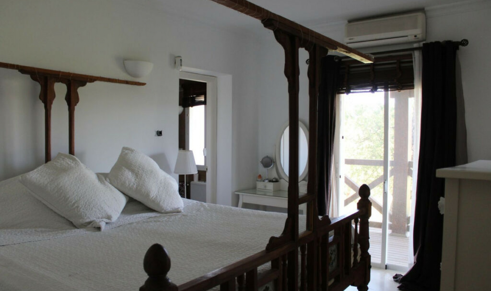 Resale - House -
Sotogrande Costa