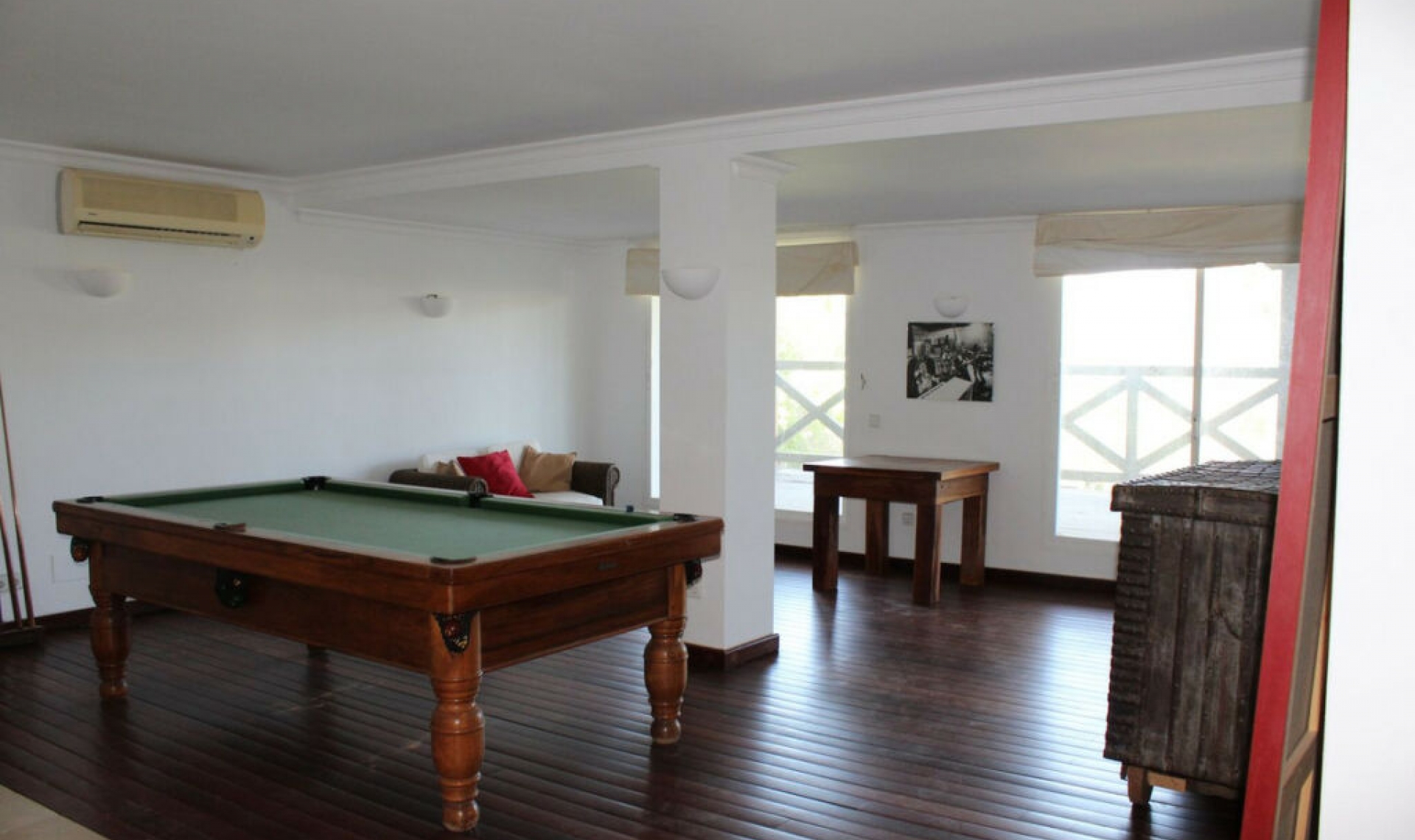 Resale - House -
Sotogrande Costa