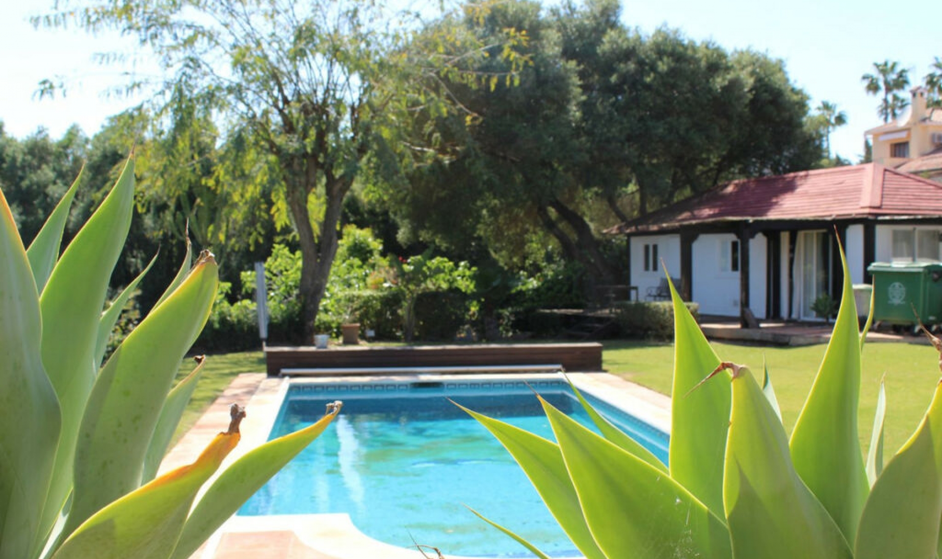 Resale - House -
Sotogrande Costa