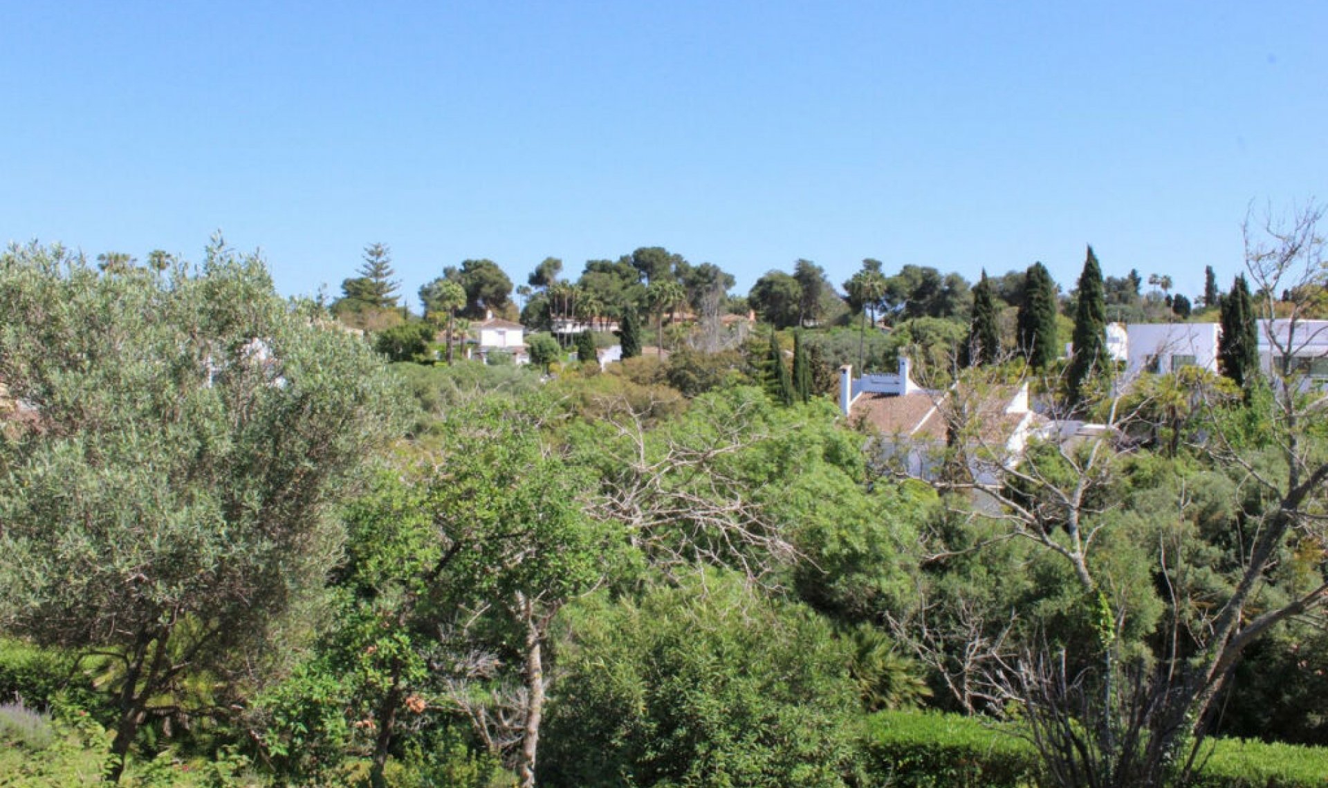 Resale - House -
Sotogrande Costa