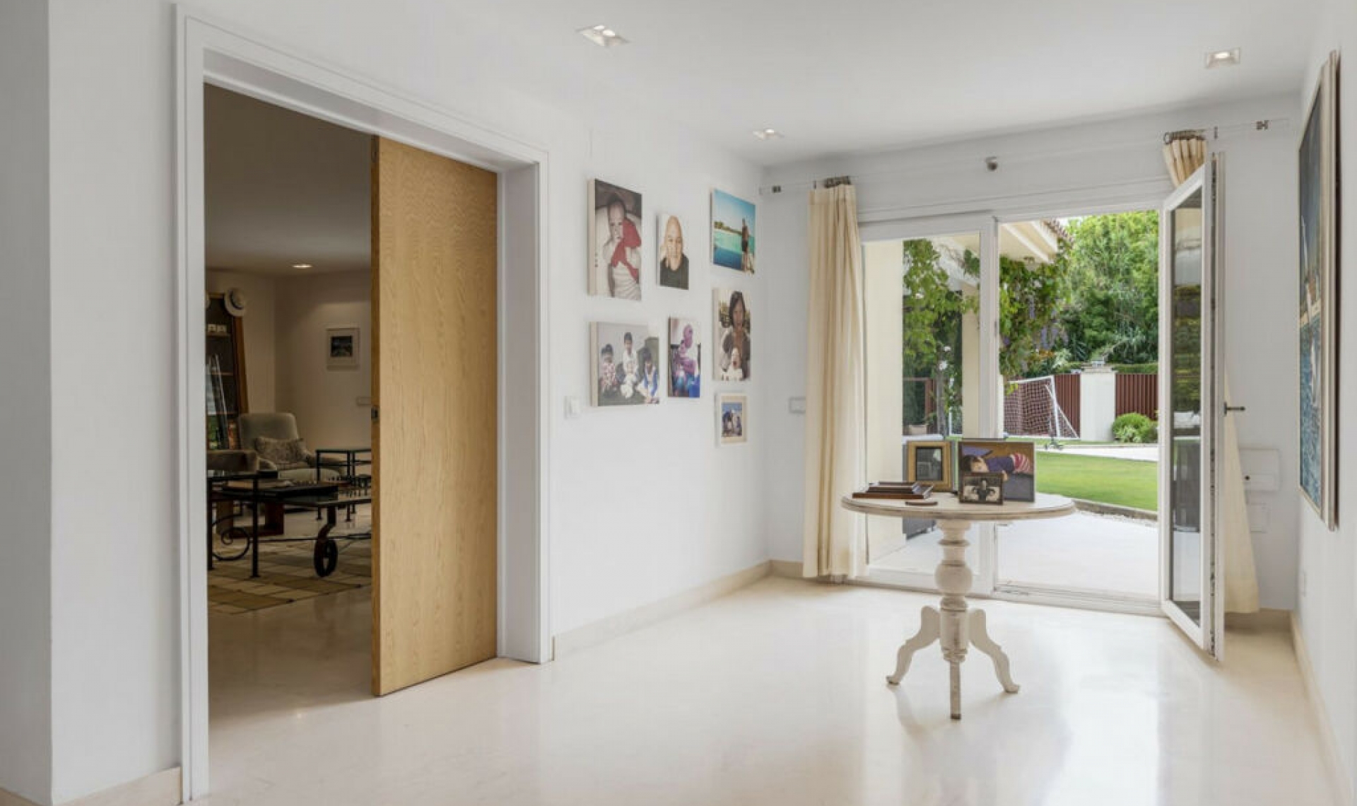 Resale - House -
Sotogrande Costa