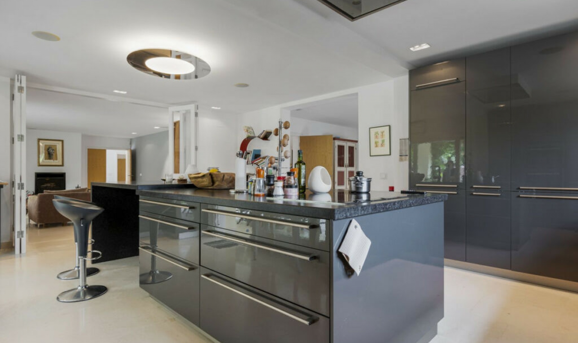 Resale - House -
Sotogrande Costa