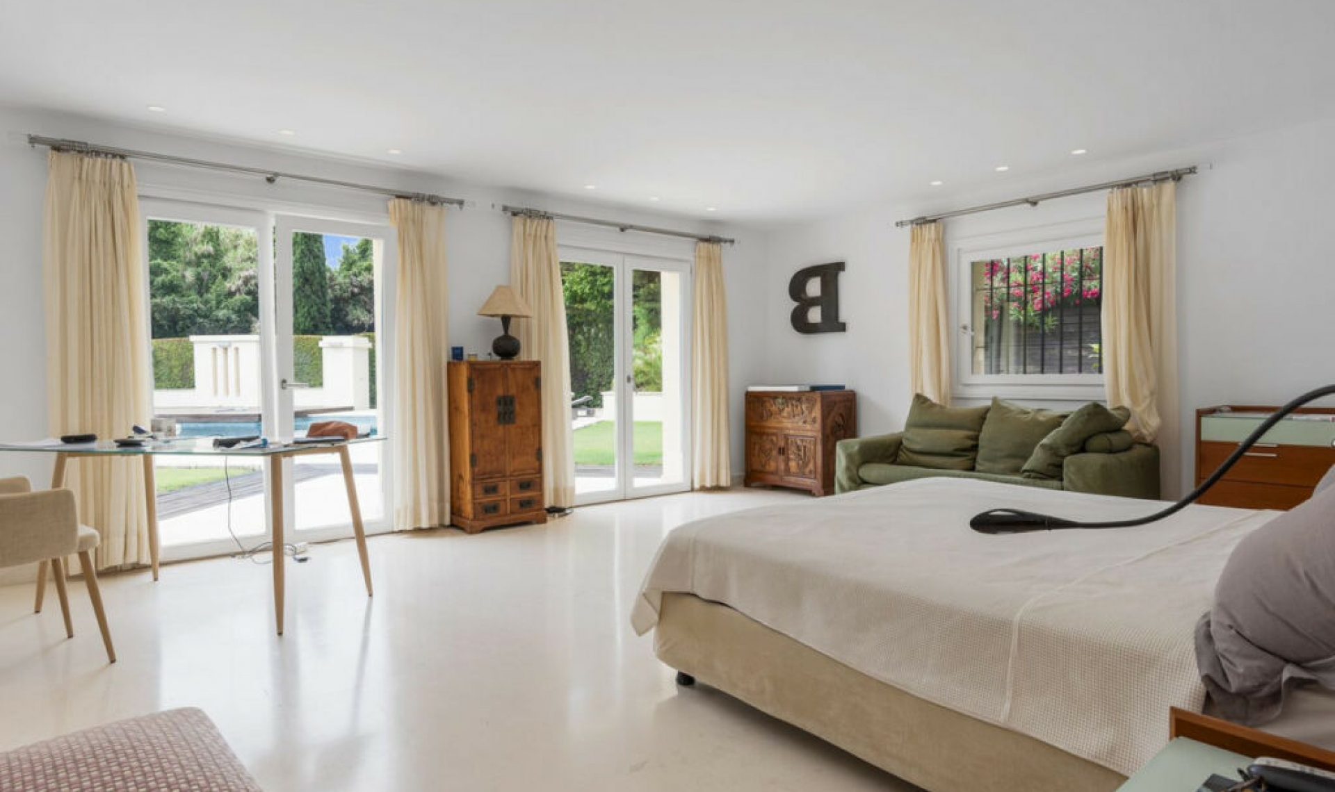 Resale - House -
Sotogrande Costa