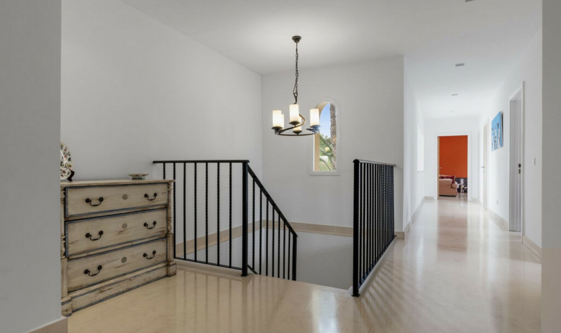 Resale - House -
Sotogrande Costa