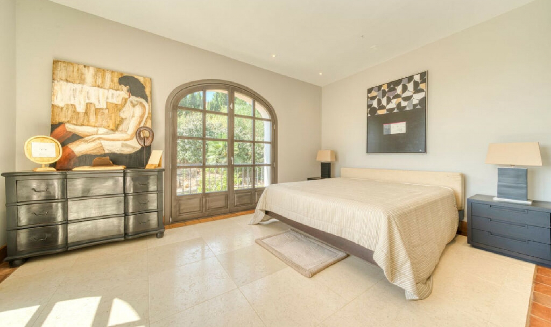 Resale - House -
Sotogrande Costa