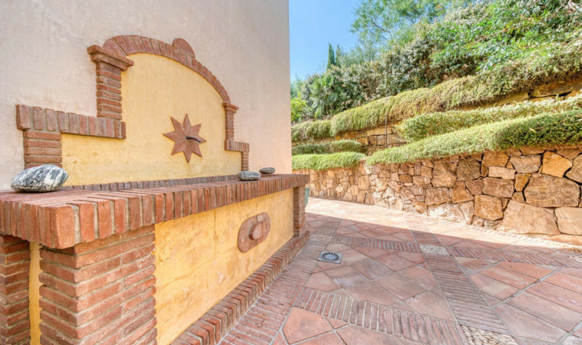 Resale - House -
Sotogrande Costa