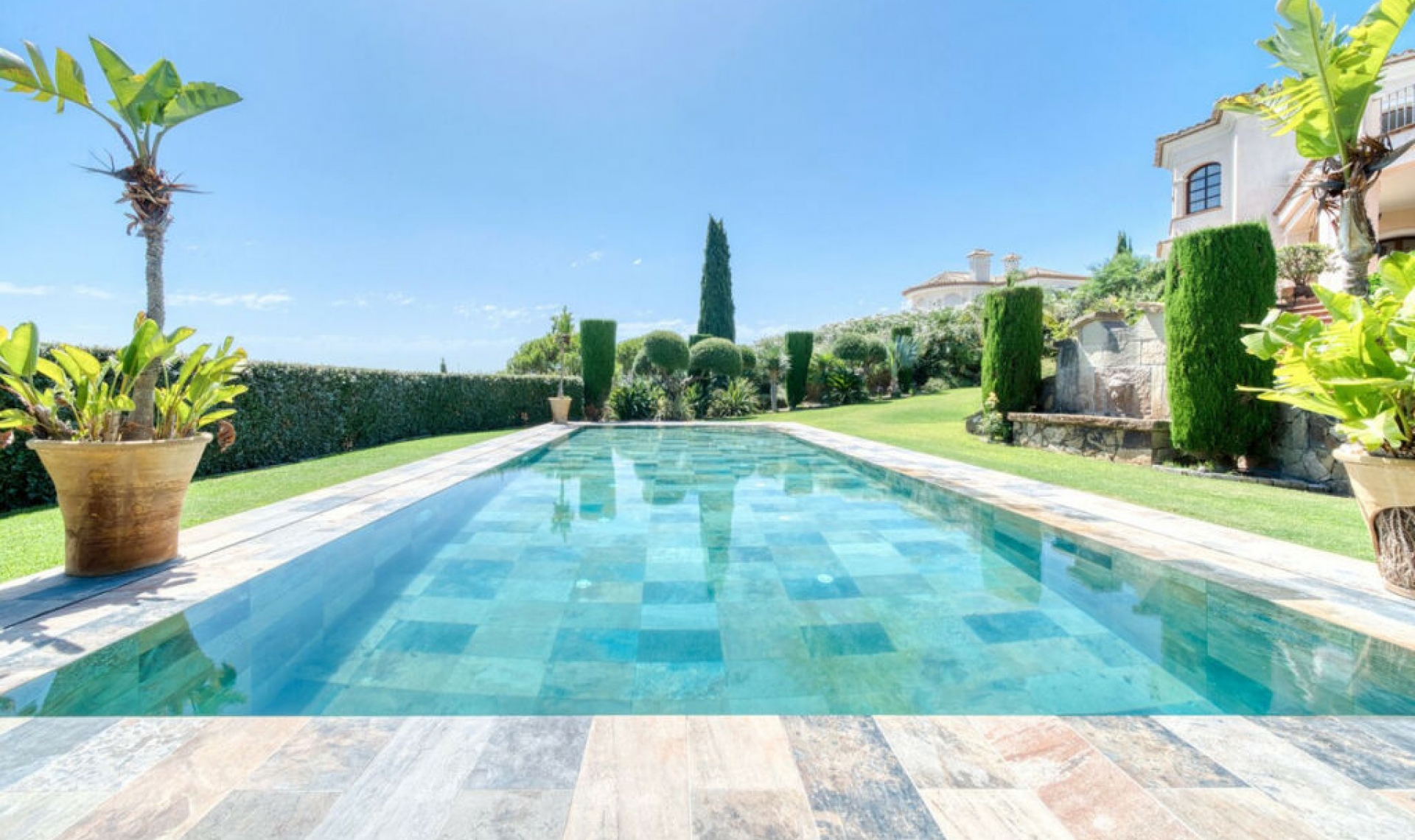 Resale - House -
Sotogrande Costa