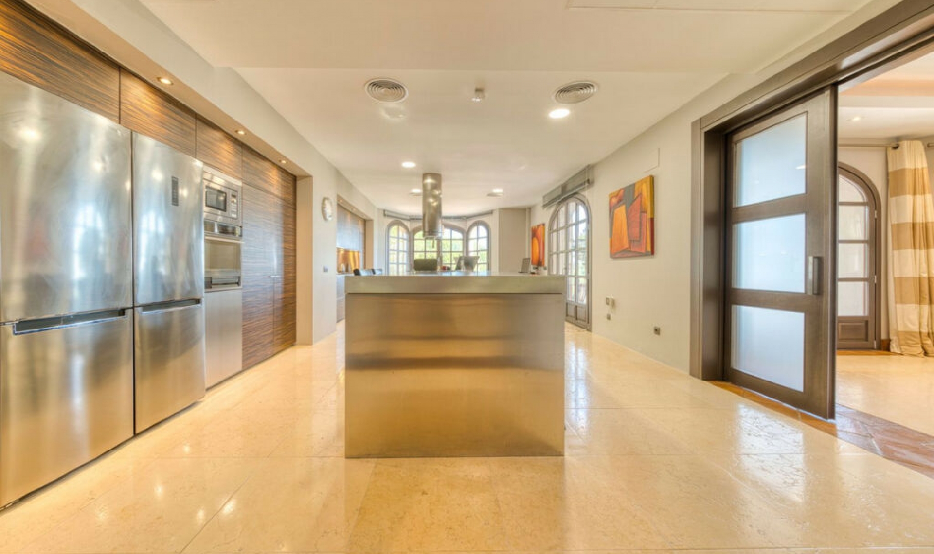 Resale - House -
Sotogrande Costa