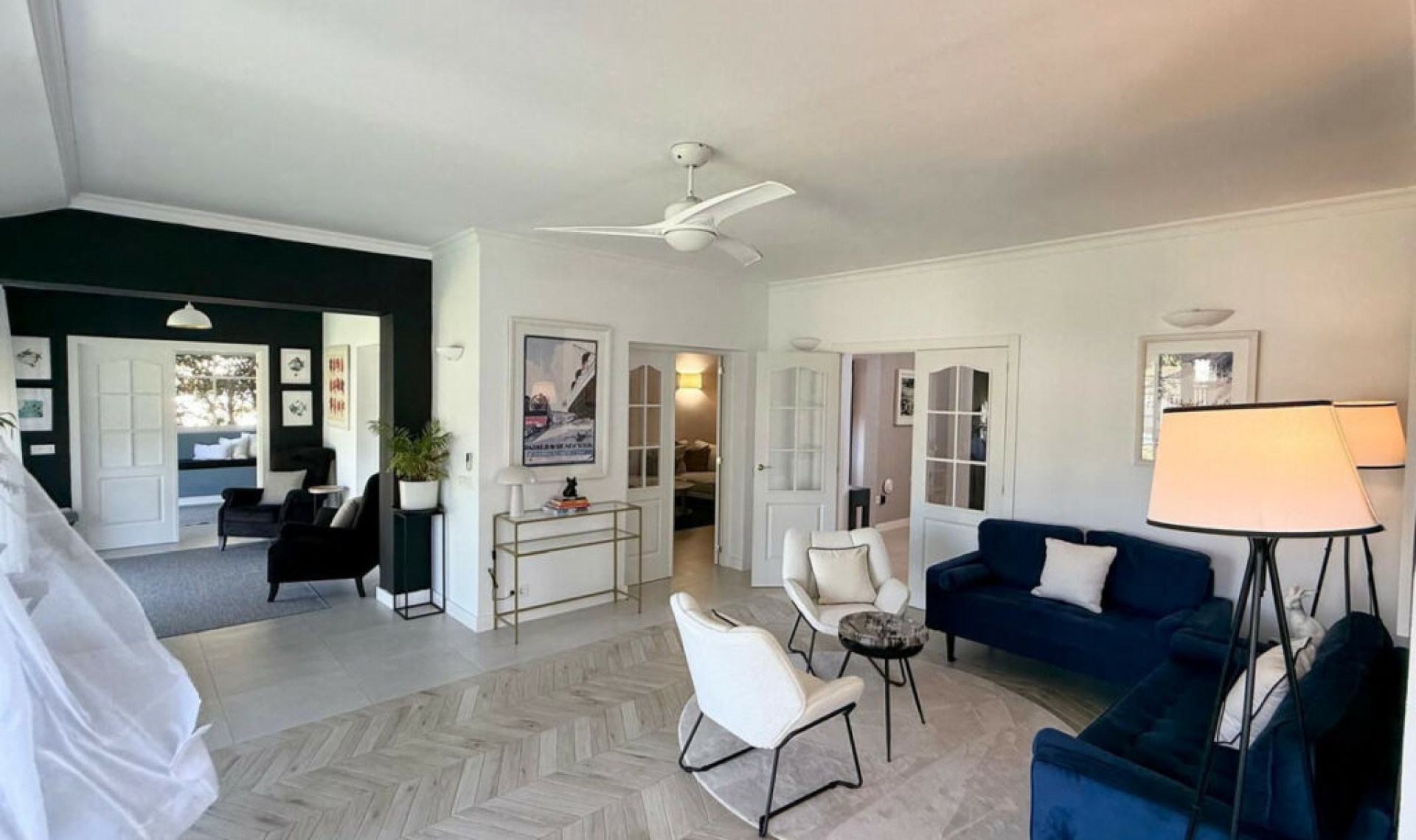 Resale - House -
Sotogrande Costa