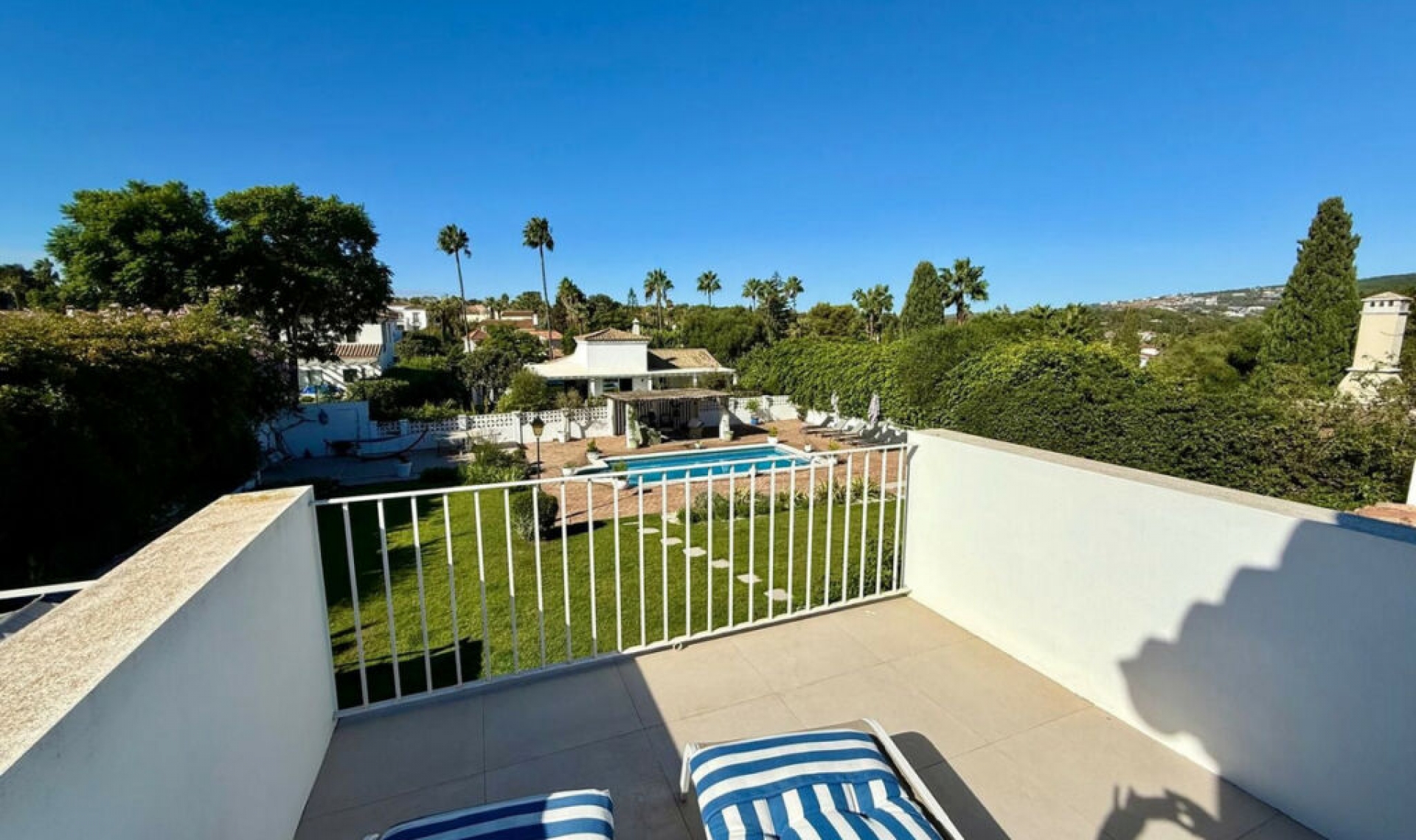 Resale - House -
Sotogrande Costa