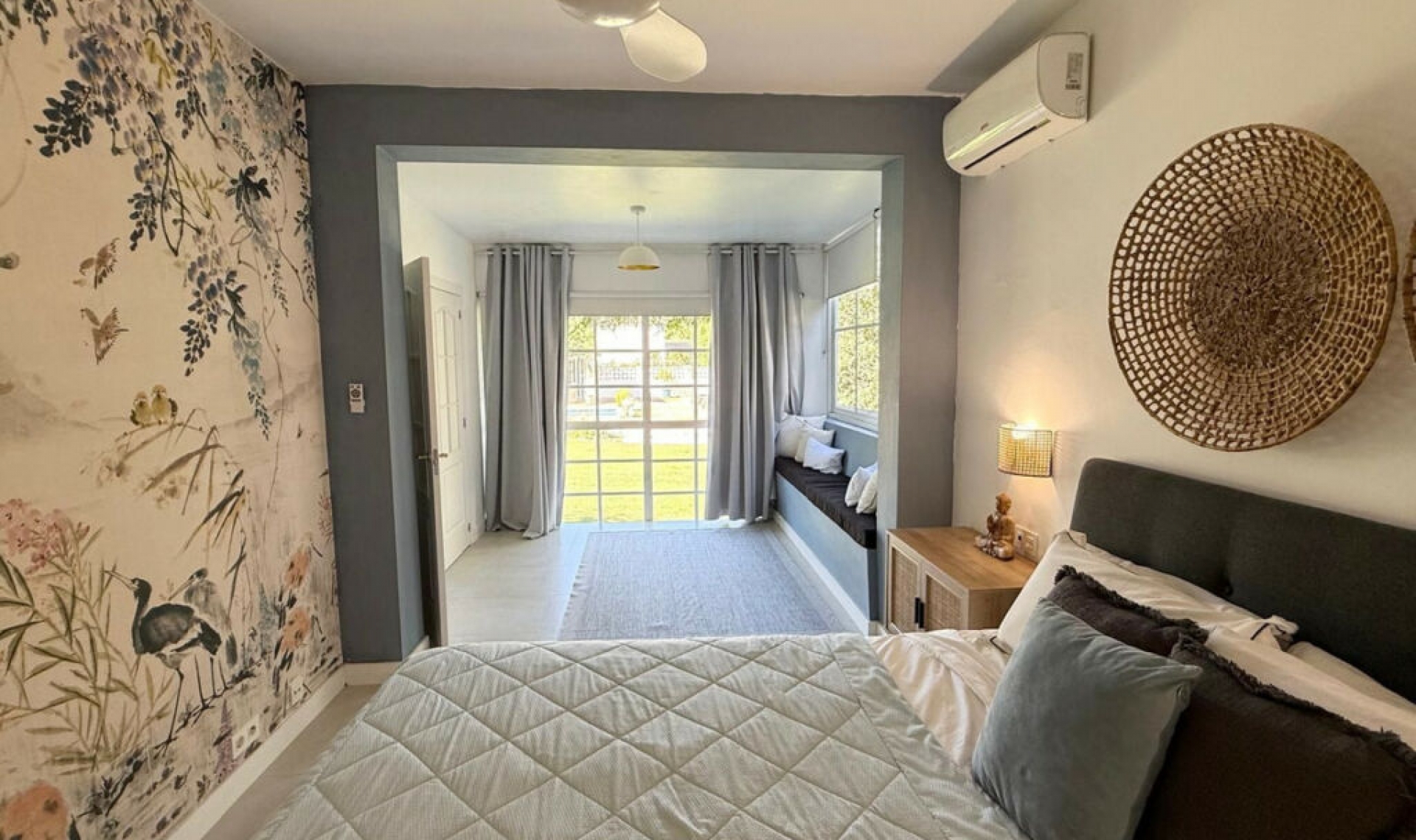 Resale - House -
Sotogrande Costa