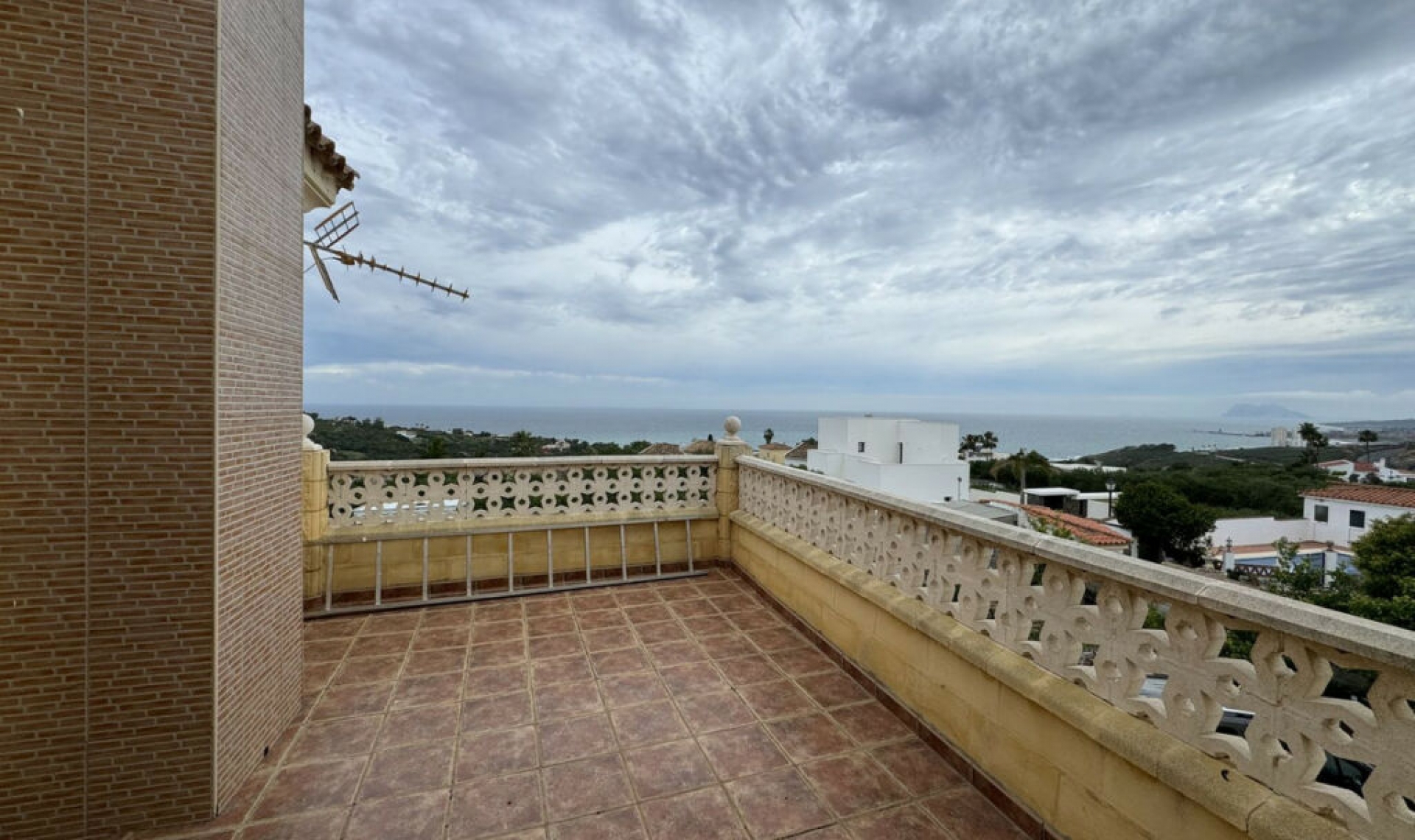 Resale - House -
Sotogrande