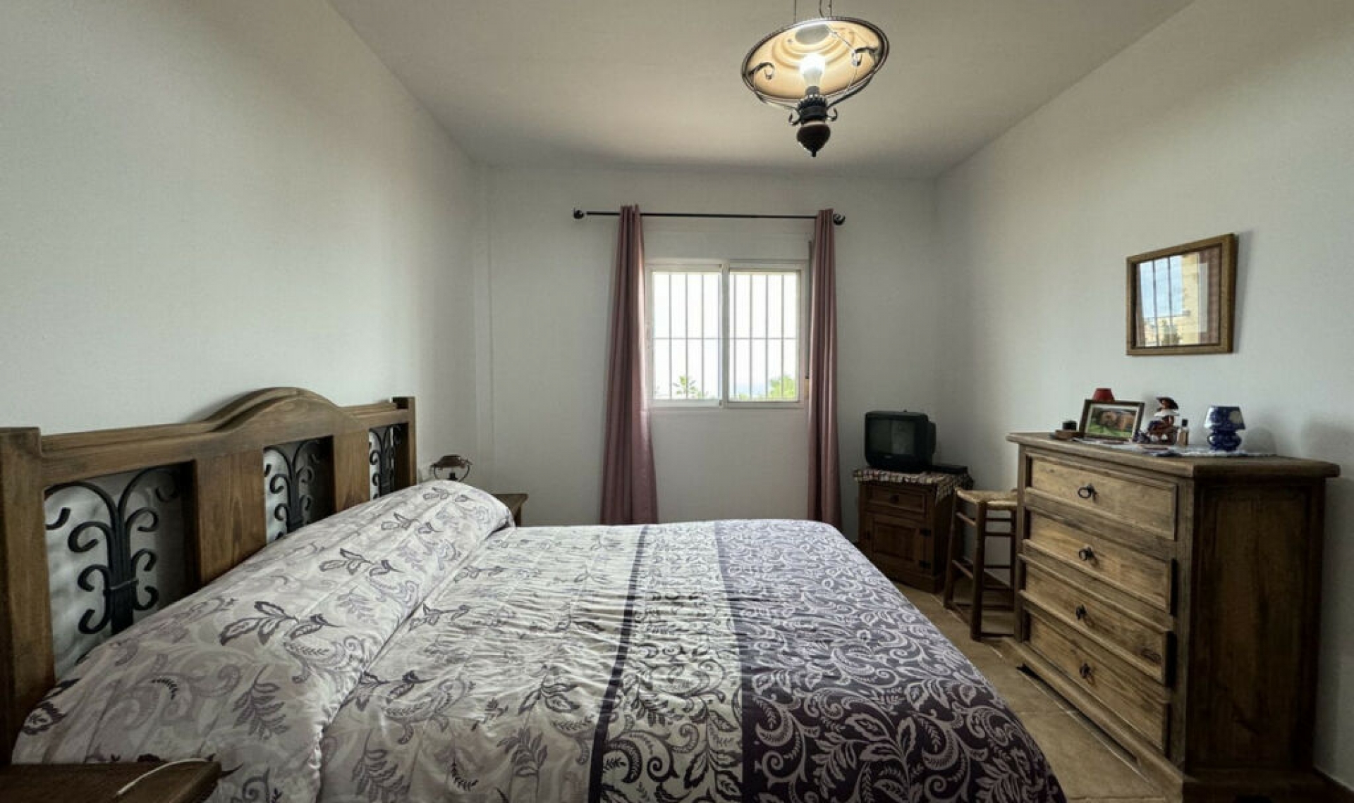 Resale - House -
Sotogrande