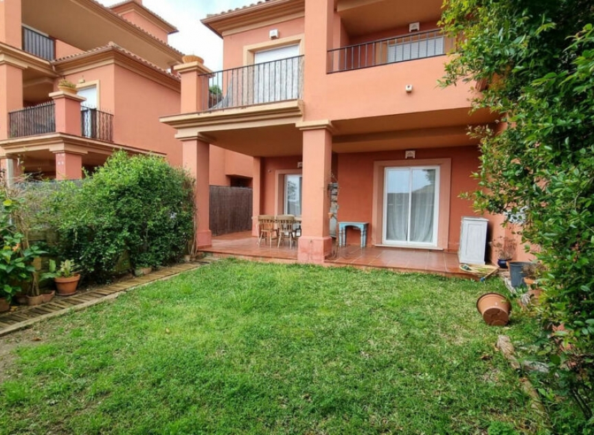 Resale - House -
Sotogrande