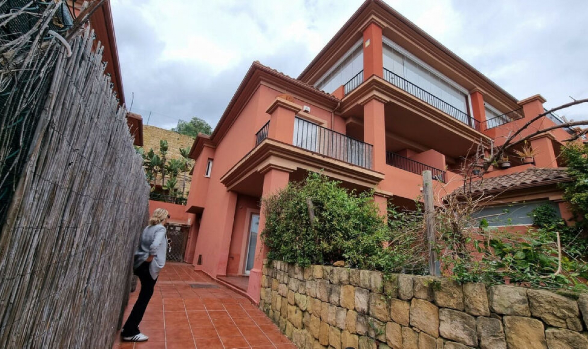 Resale - House -
Sotogrande