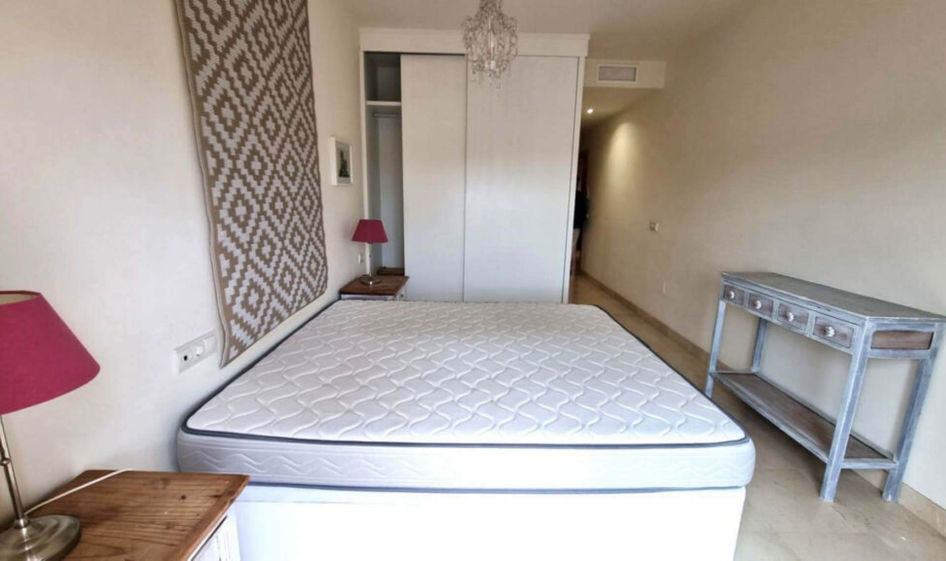 Resale - House -
Sotogrande