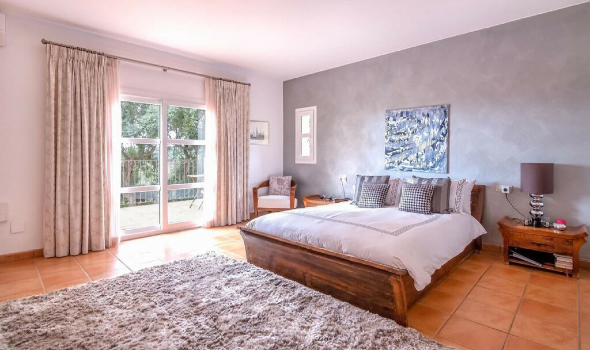 Resale - House -
Sotogrande