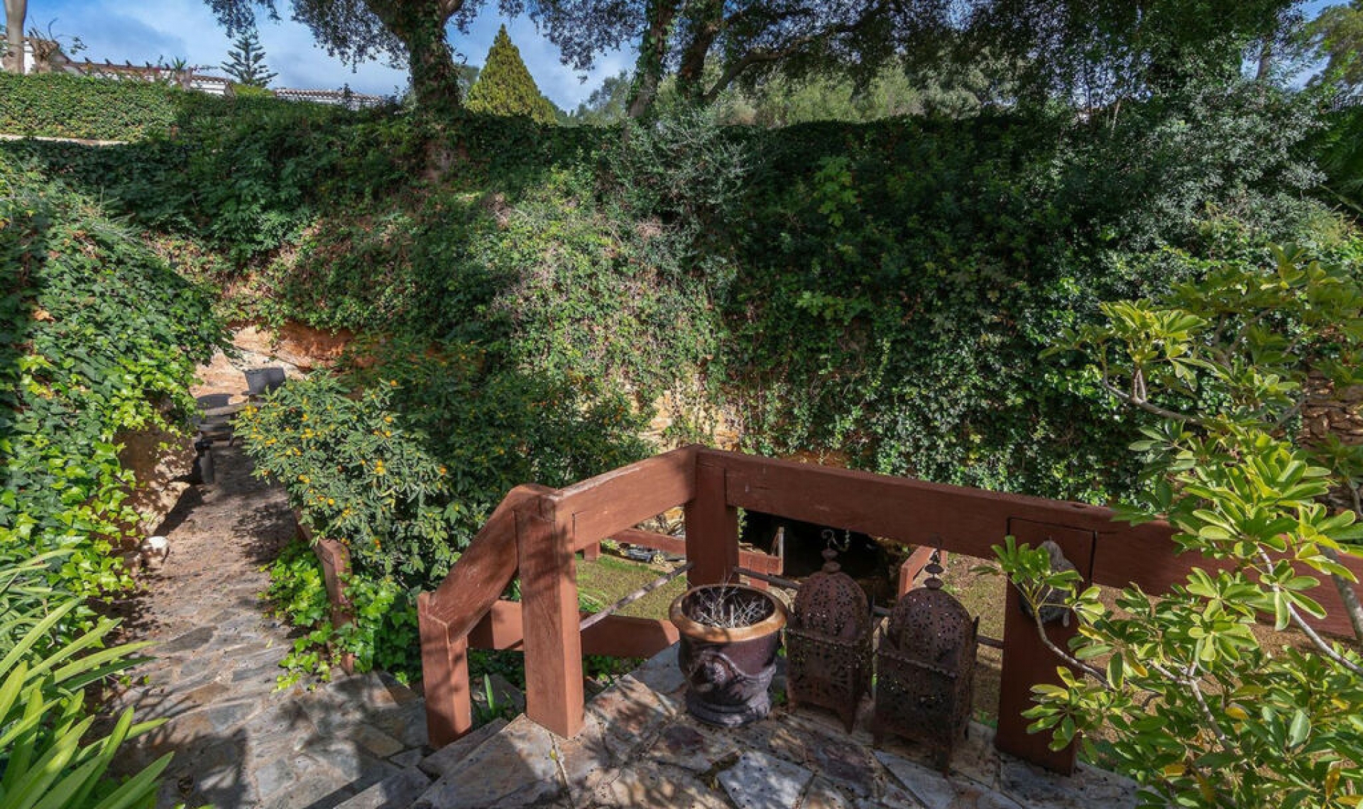 Resale - House -
Sotogrande