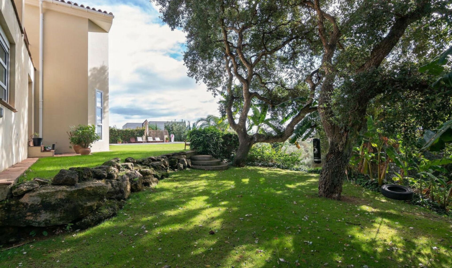 Resale - House -
Sotogrande