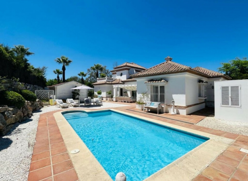 Resale - House -
Sotogrande