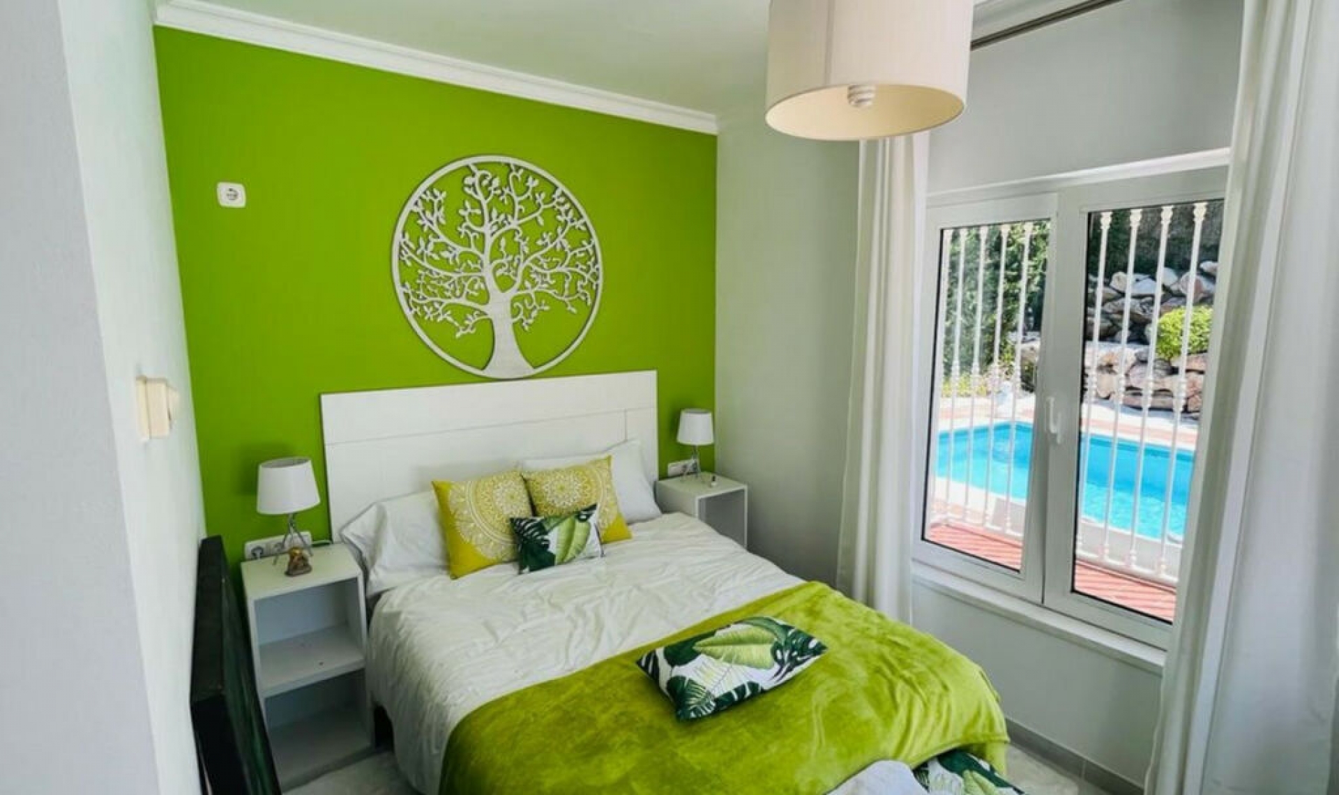 Resale - House -
Sotogrande