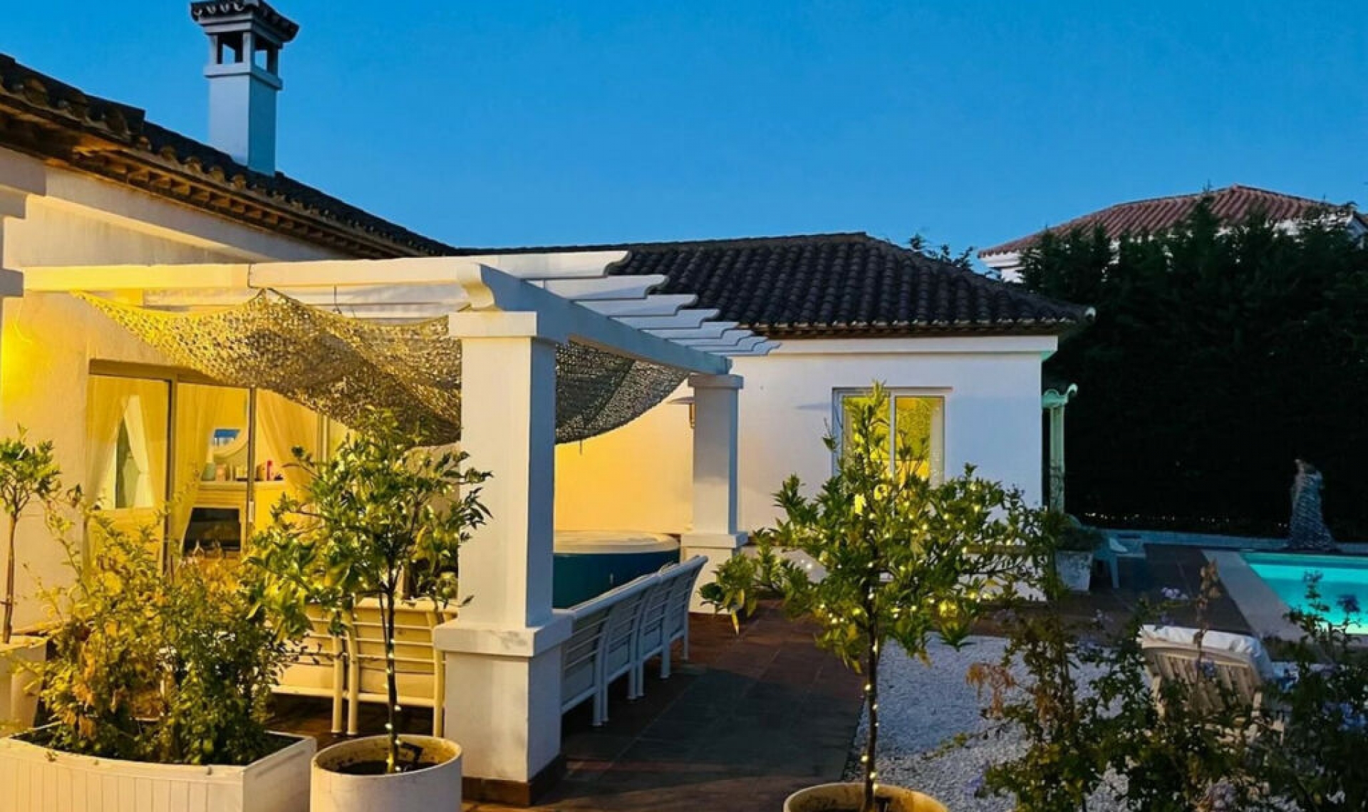 Resale - House -
Sotogrande