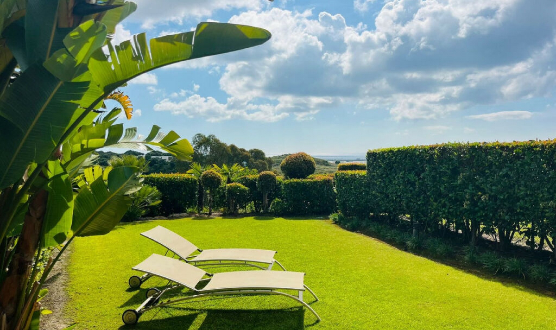 Resale - House -
Sotogrande