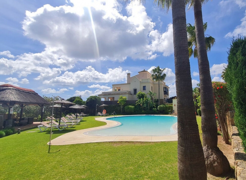 Resale - House -
Sotogrande