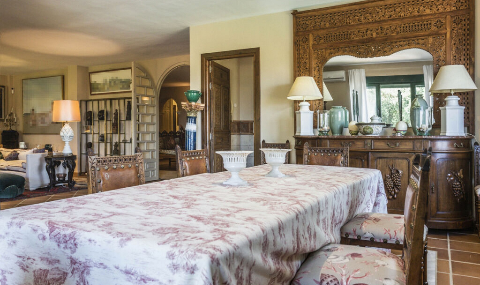 Resale - House -
Sotogrande