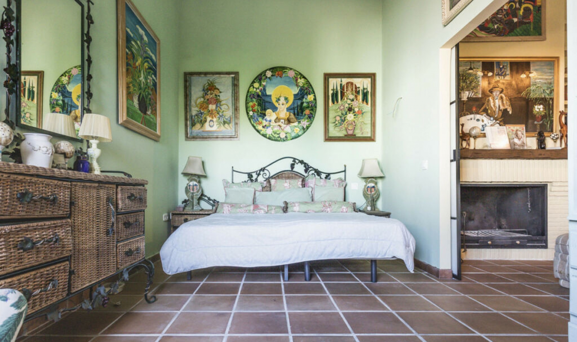 Resale - House -
Sotogrande