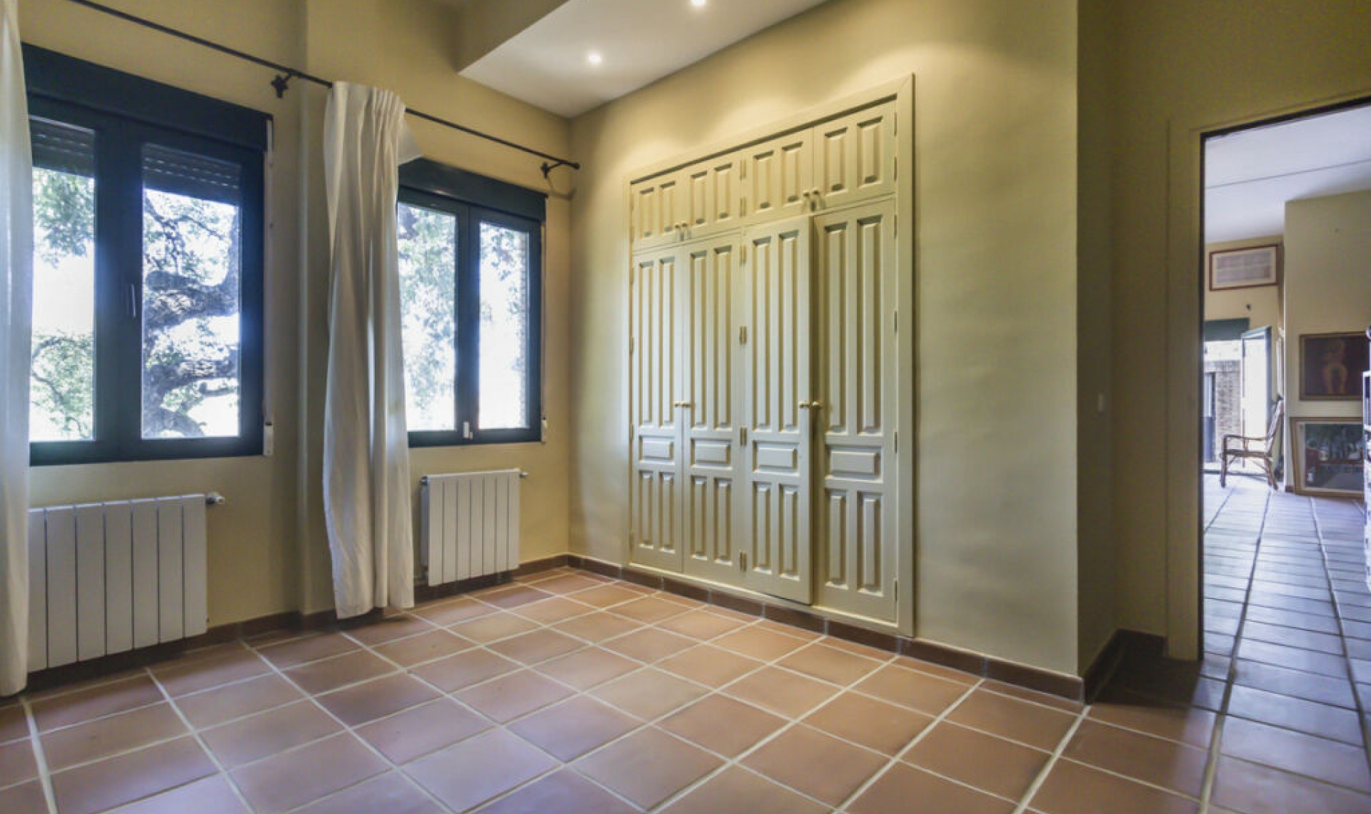 Resale - House -
Sotogrande