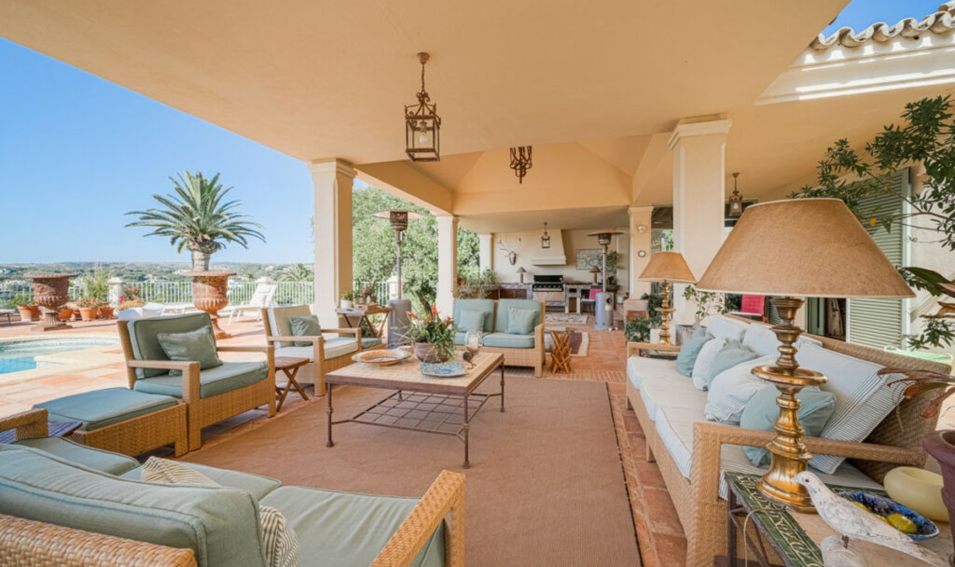 Resale - House -
Sotogrande