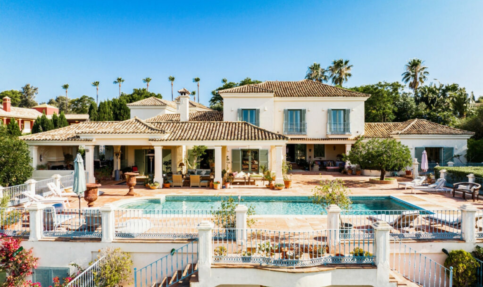 Resale - House -
Sotogrande