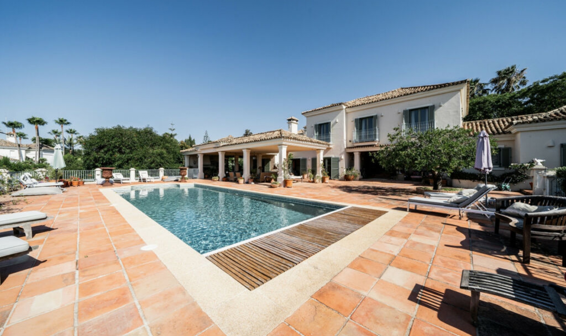 Resale - House -
Sotogrande