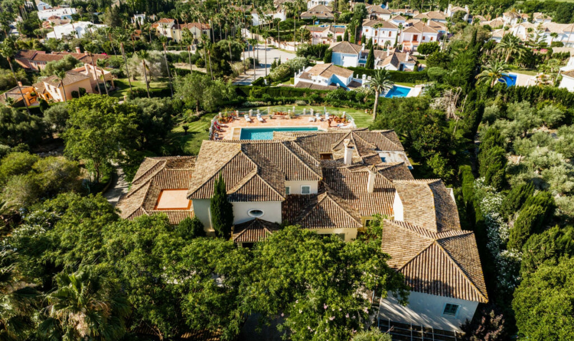 Resale - House -
Sotogrande